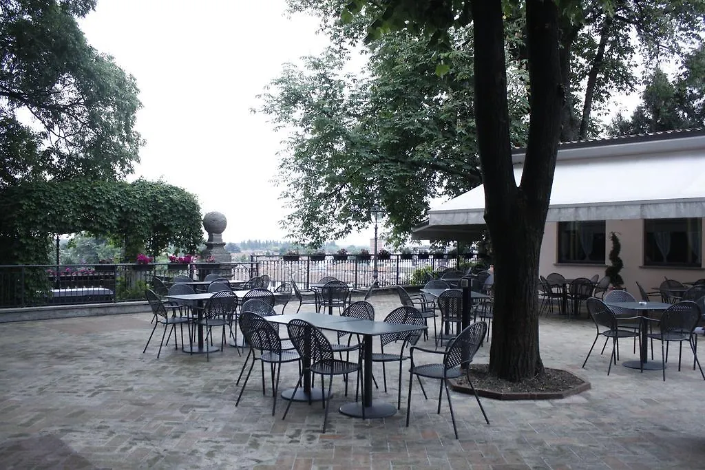 Hotel Terrazza Belvedere Vaprio d'Adda 4*,  Italy